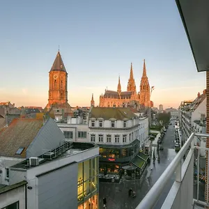 https://oostending.hotelsghent.com